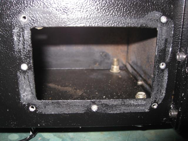 Maggio_27.jpg - The exhaust port to the air duct needed cleaning.